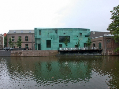 Sarphatistraat Offices - foto: Petr Šmídek, 2003