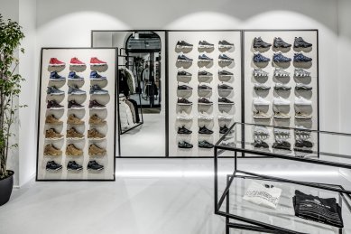 Queens Flagship Store Praha - foto: Martin Chum