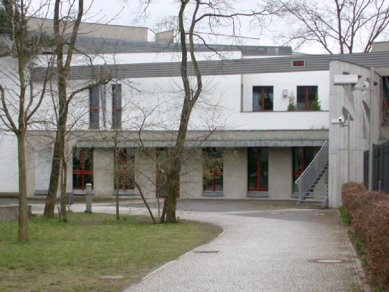 Heinz-Galinski Schule - foto: Petr Šmídek, 2002