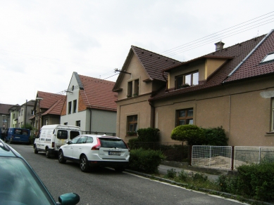 Family house in Chrudim - Street - foto: Martin Nedvěd