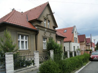 Family house in Chrudim - Street - foto: Martin Nedvěd