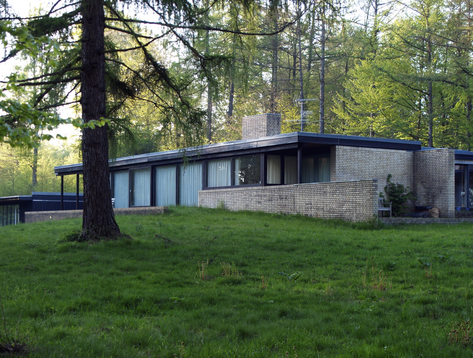 archiweb.cz - Own house of Jørn Utzon