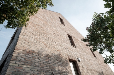 Family house on Nedű street - foto: Gergő Jedlicska, Gergely Kenéz