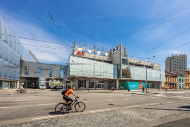 Obchodní centrum IGY 2 - foto: Libor Sváček