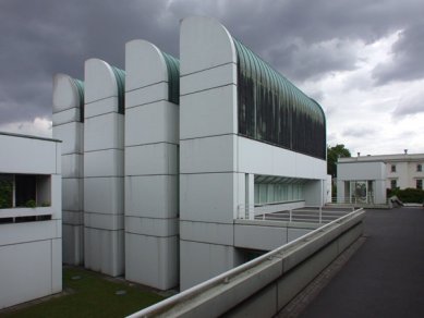 Bauhaus-Archiv - foto: Petr Šmídek, 2002