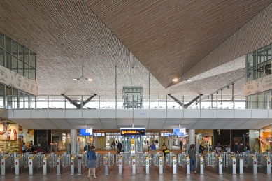 Hlavní vlakové nádraží v Rotterdamu - foto: Petr Šmídek, 2016
