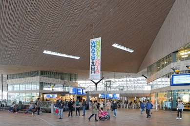 Central train station Rotterdam - foto: Petr Šmídek, 2016