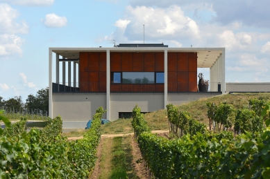 Obelisk Winery in Valtice - foto: Petr Šmídek, 2018