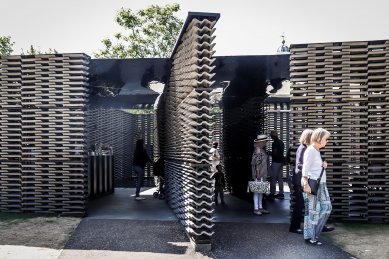 Serpentine Gallery Pavilion 2018 - foto: Lucia Livovská a Marek Vlček