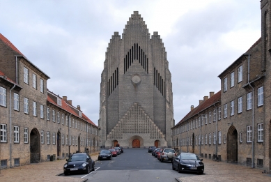 Grundtvigův kostel - foto: Petr Šmídek, 2012