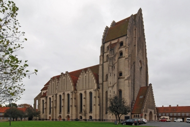 Grundtvigův kostel - foto: Petr Šmídek, 2012