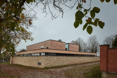 Funeral Chapel in Dobruška - foto: BoysPlayNice, www.boysplaynice.com