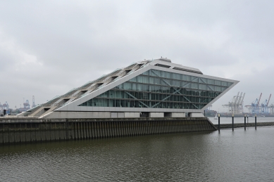 Administrativní budova Dockland - foto: Petr Šmídek, 2018