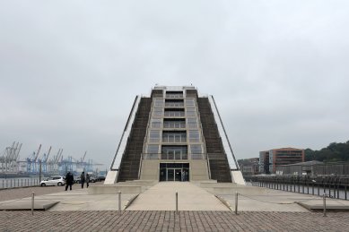 Administrativní budova Dockland - foto: Petr Šmídek, 2018