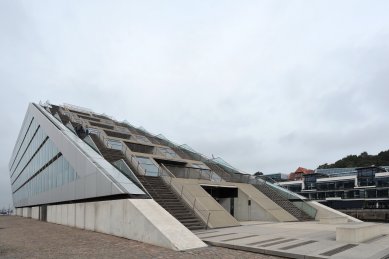 Dockland Office Building - foto: Petr Šmídek, 2018