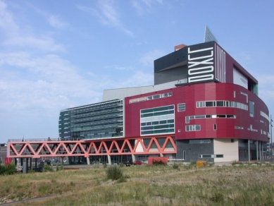 Nieuwe Luxor Theater - foto: Petr Šmídek, 2003