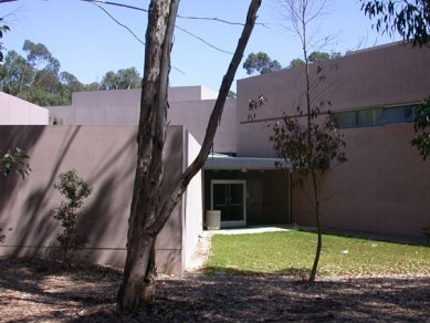 Wagner Dance Facility - foto: Petr Šmídek, 2001