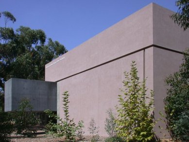 Wagner Dance Facility - foto: Petr Šmídek, 2001