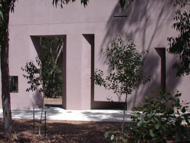 Wagner Dance Facility - foto: Petr Šmídek, 2001