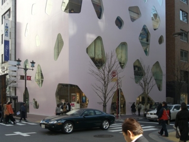 Mikimoto Ginza 2 - foto: © Petr Horák, 2006