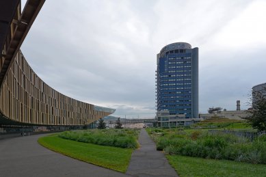 Obchodní a finanční centrum voestalpine - foto: Petr Šmídek, 2015