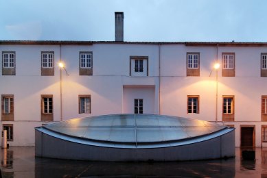 San Clemente Car Park-Sports Hall  - foto: Petr Šmídek, 2013