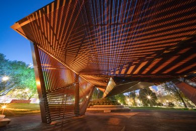 MPavilion 2018 - foto: Estudio Carme Pinós