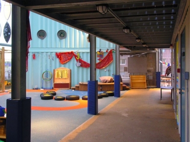 Fawood Children’s Centre - foto: © Pavel Nasadil, 2005