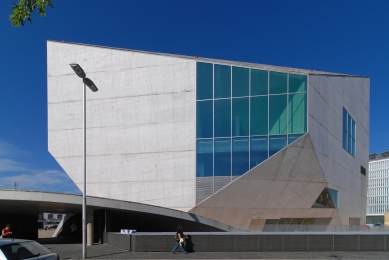 Casa da Música - foto: Petr Šmídek, 2011