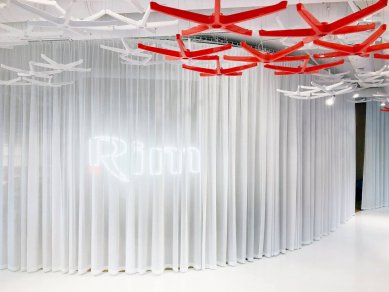 The interiors of the RIM CZ showroom - foto: Kristina Hrabětová