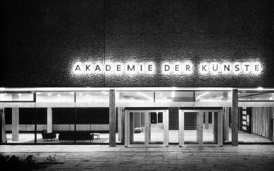 Academy of Arts - foto: Archiv, Akademie de Künste