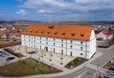 Rekonstrukce barokní sýpky ve Velkých Pavlovicích – Hotel Lotrinský - foto: KIVA - Vladimír Novotný