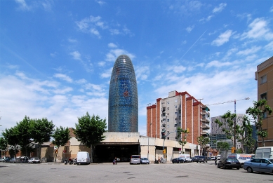 Torre Agbar - foto: Petr Šmídek, 2008