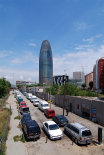 Torre Agbar - foto: Petr Šmídek, 2008