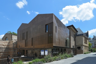 Nové návštěvnické centrum muzea Cluny - foto: Petr Šmídek, 2019