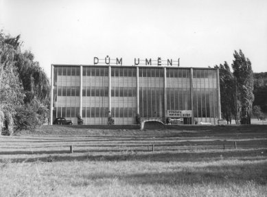 Památník Tomáše Bati - Dům umění v roce 1948