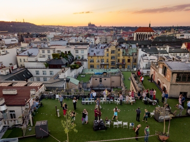 Terasy paláce Lucerna - Fotografie z tanečního večera tango