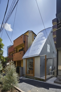 Love2 House - foto: Koji Fujii / Nacasa&Partners Inc