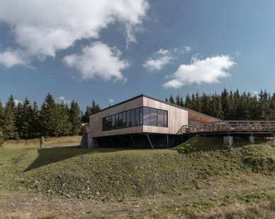 Přístavba restaurace Na Pláni - foto: Vojtěch Veškrna