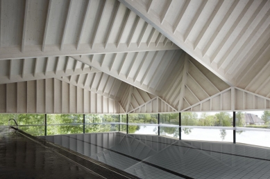 School pool and gym in Beaconsfield - foto: Jack Hobhouse 