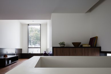 Slender House - foto: Norihito Yamauchi, Yoshihiro Asada 