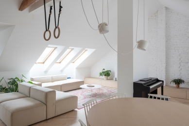 Loft Apartment in Bratislava - foto: Matej Hakár  