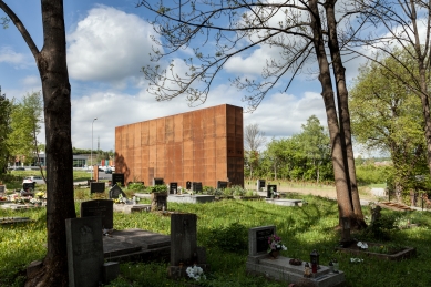 Vojenský cintorín v Majeri - foto: Ján Kekeli