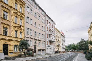 Reconstruction of the apartment building Šmeralova - foto: Ondřej Bouška