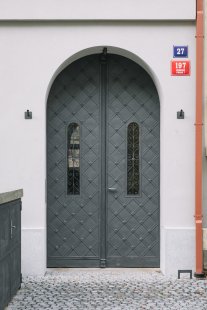 Reconstruction of the apartment building Šmeralova - foto: Ondřej Bouška