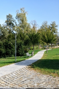 Park okolo kulturního domu v Hlučíně - foto: Roman Polášek