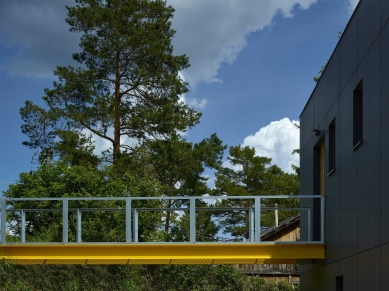 Family house by the Slapy Reservoir - foto: Filip Šlapal