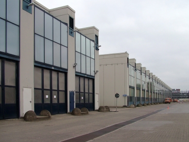 Main workshop of the Berliner Stadtreinigung - foto: Jiří Žid, 2011