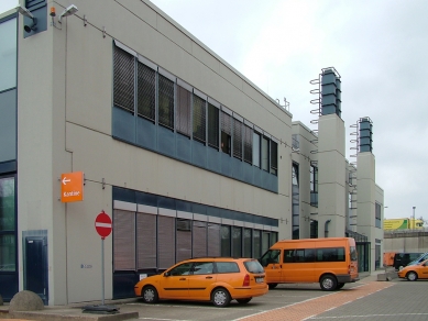 Main workshop of the Berliner Stadtreinigung - foto: Jiří Žid, 2011