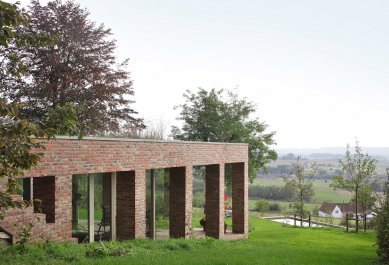 Sloped Villa - foto: Filip Dujardin